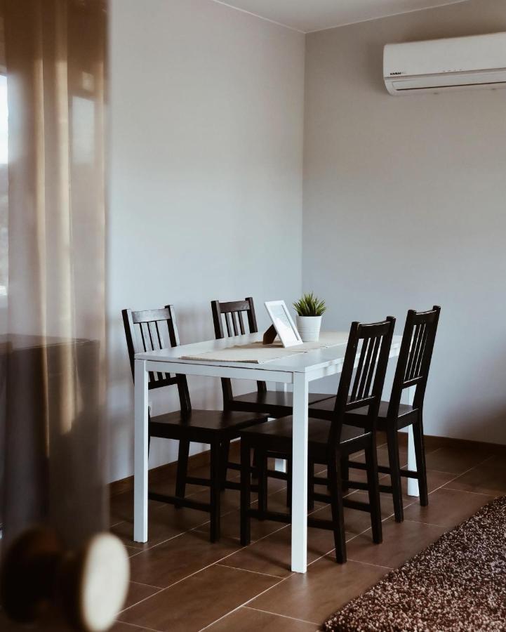 Apartamenty Wilga Z Calorocznym Jacuzzi I Letnim Basenem Buitenkant foto