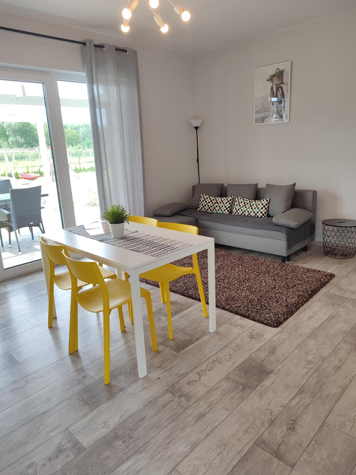 Apartamenty Wilga Z Calorocznym Jacuzzi I Letnim Basenem Kamer foto