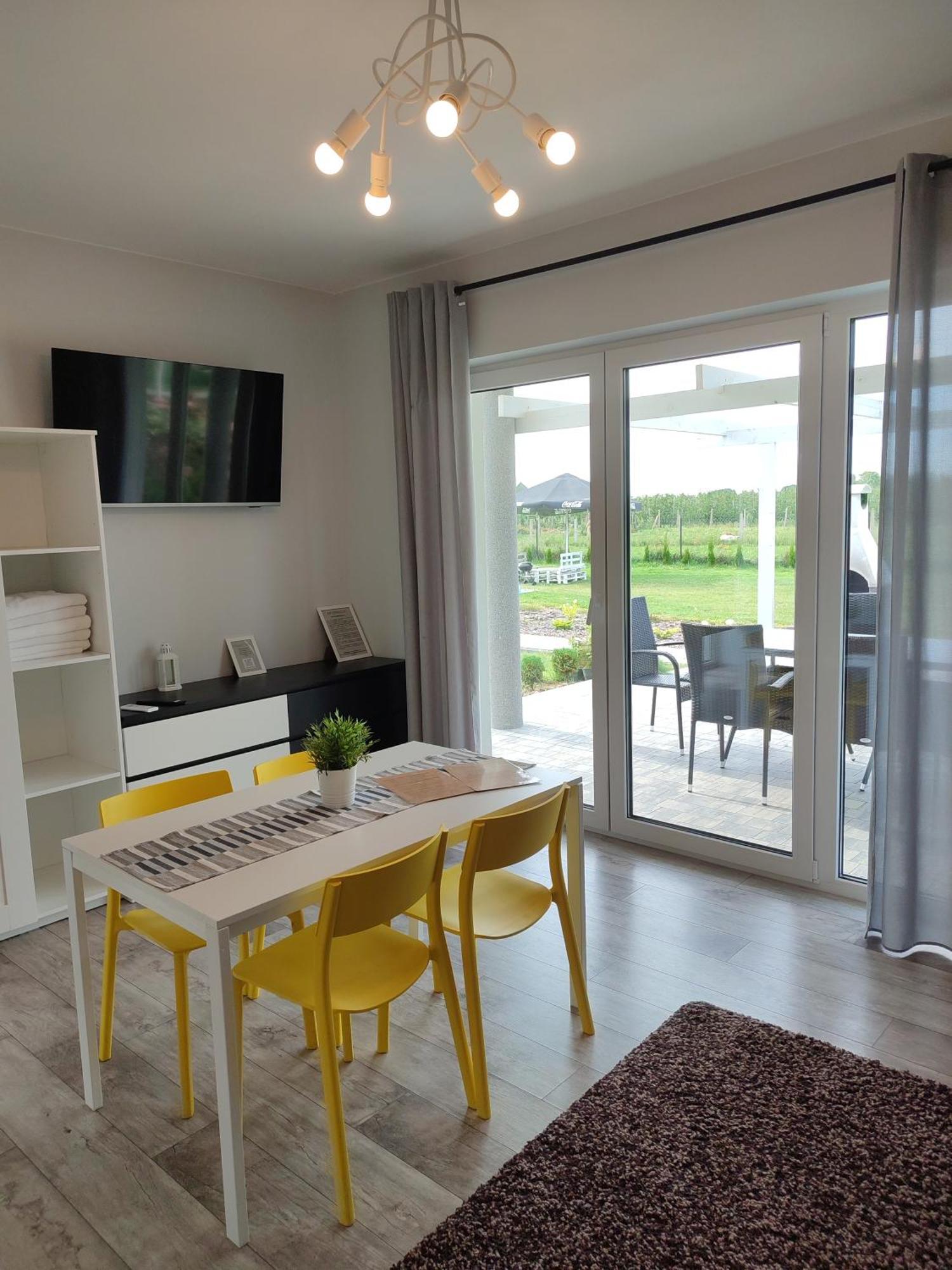 Apartamenty Wilga Z Calorocznym Jacuzzi I Letnim Basenem Kamer foto