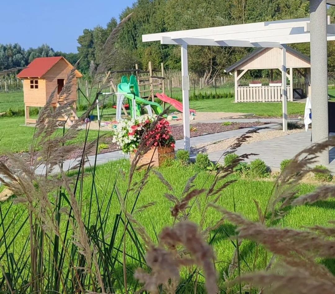Apartamenty Wilga Z Calorocznym Jacuzzi I Letnim Basenem Buitenkant foto
